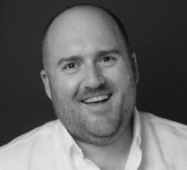 Ian MacKinnon Founder of Later - Acquired by Mavrck